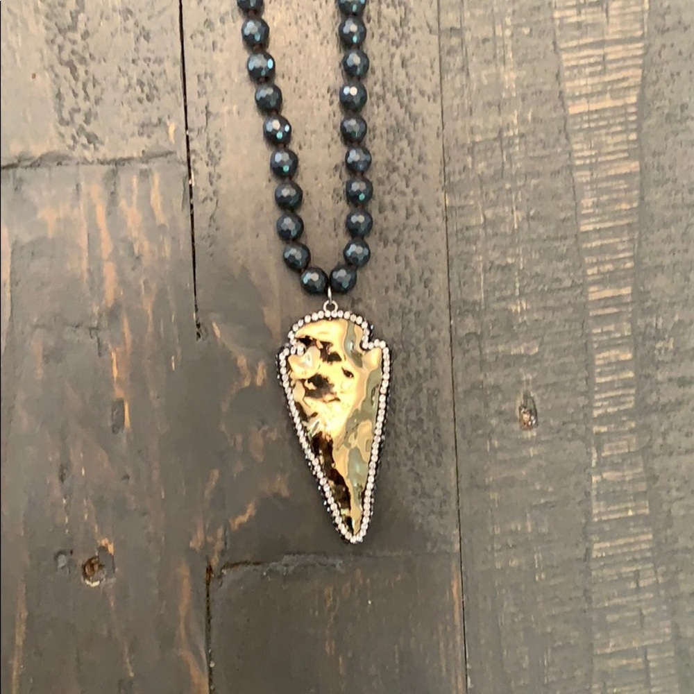 Natural stone long necklace with gold arrow